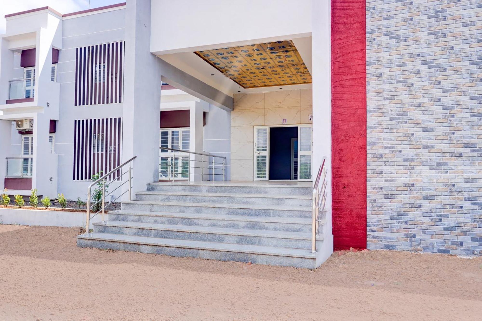 Hotel O Jeevan Restaurant & Lodging Kavathe المظهر الخارجي الصورة